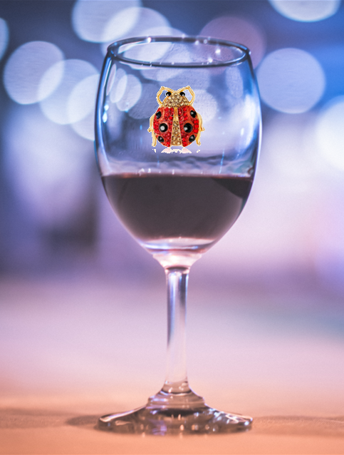 Ladybug Magnetic Charm Tipsy Sip – Wildlife Collection