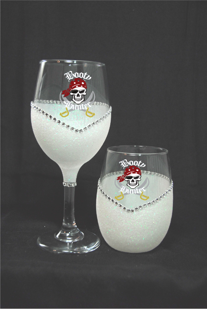 🏴‍☠️💀 Booty Hunter-Skull & Crossbones — Bling Glitter Wine Glasses (Pirate Theme Collection) 💀🏴‍☠️