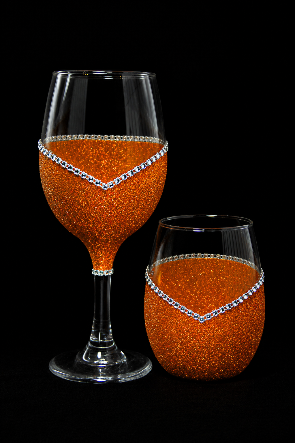 Winey Bitches Co 🐉🍷 Dragon’s Blood Halloween Potion Glitter Wine Glass