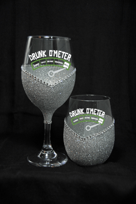 Drunk O’ Meter – Bling Glitter Glass Wine Glasses (St. Patrick’s Day Collection)