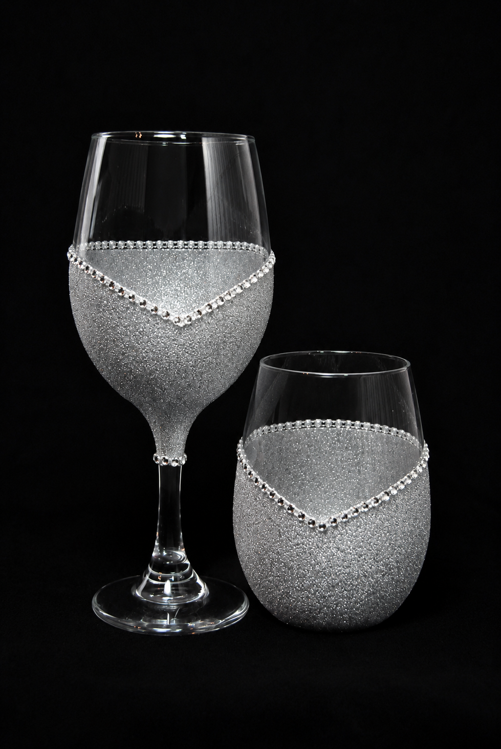 Winey Bitches Co 🐉🍷 Dragon’s Blood Halloween Potion Glitter Wine Glass