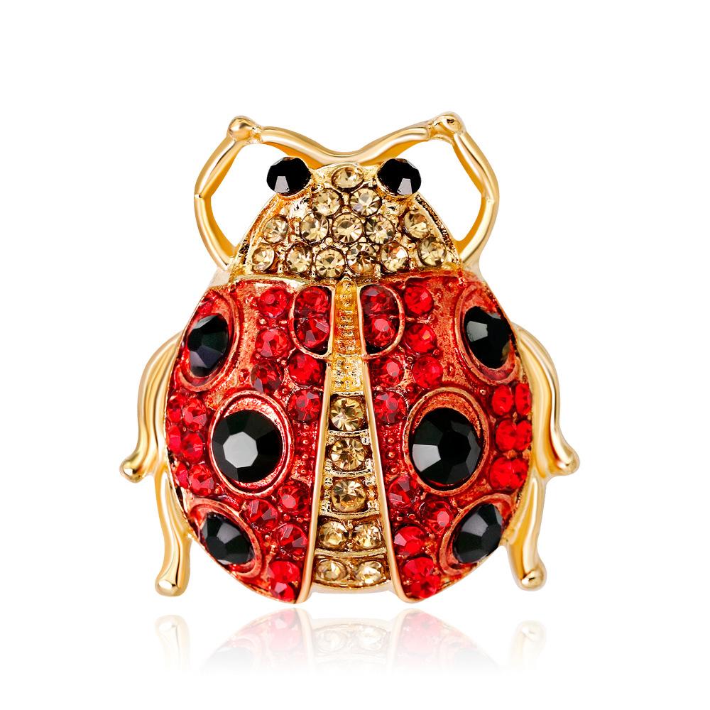 Ladybug Magnetic Charm Tipsy Sip – Wildlife Collection